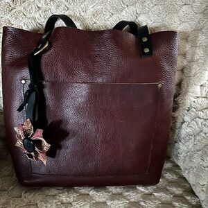 Portland Leather Cinnamon Bear Leather Tote